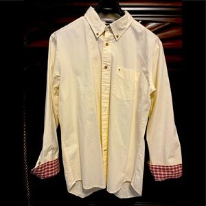 Tommy Hilfiger casual dress shirt.  Lightly worn, excellent condition.
